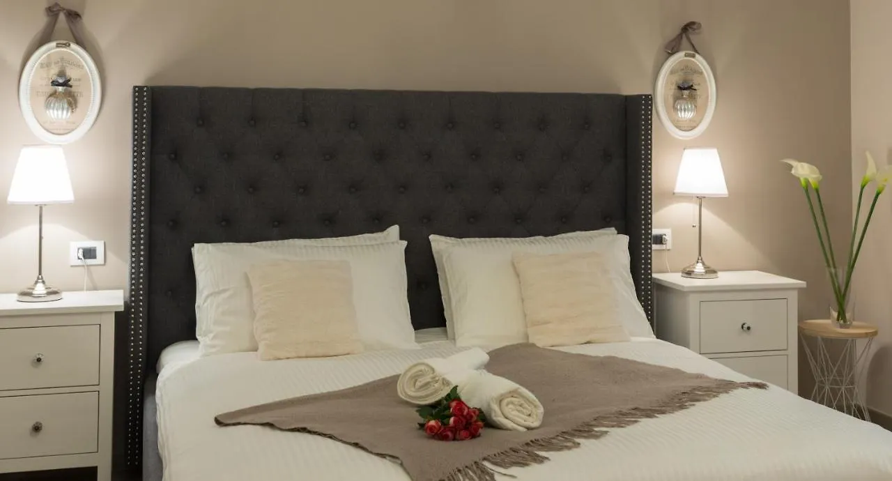 Bed & Breakfast Residenza Conca Verde B&B La Suite Rogolo Italien